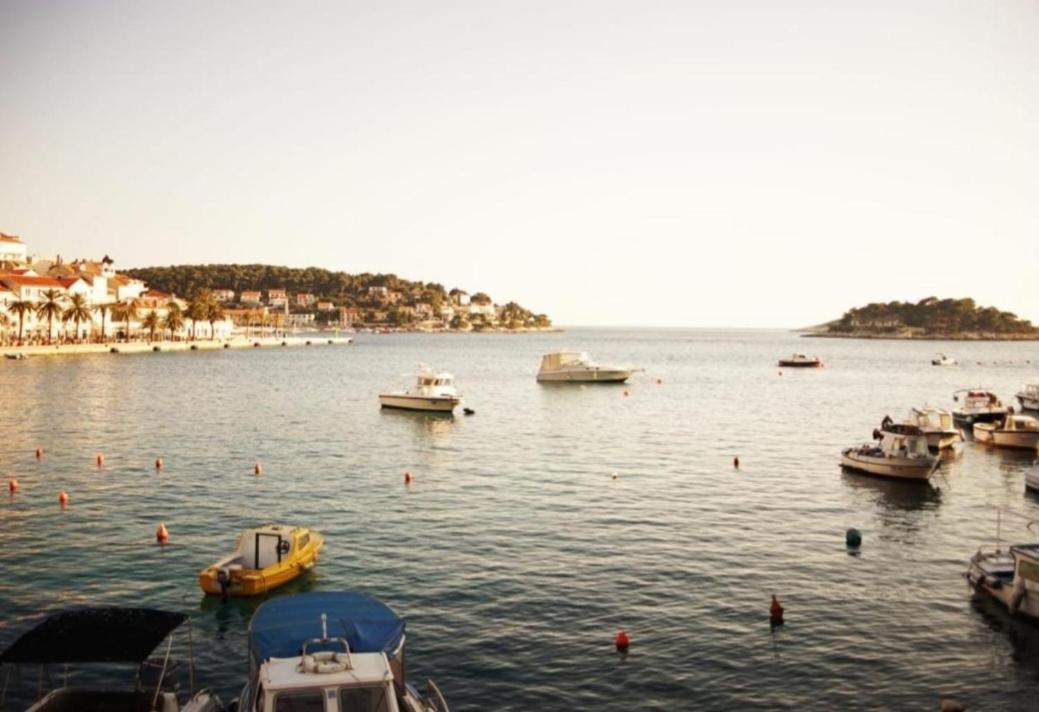 Hvar Riva Rooms Хвар Екстер'єр фото