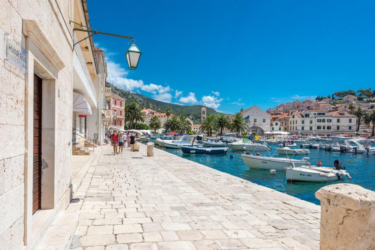 Hvar Riva Rooms Хвар Екстер'єр фото